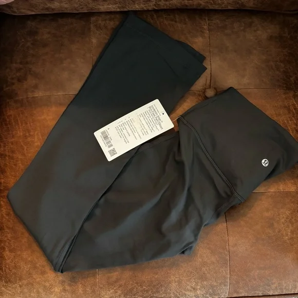 Lululemon Align High-Rise Mini-Flare Pants
*Extra Short* - Picture 6 of 6